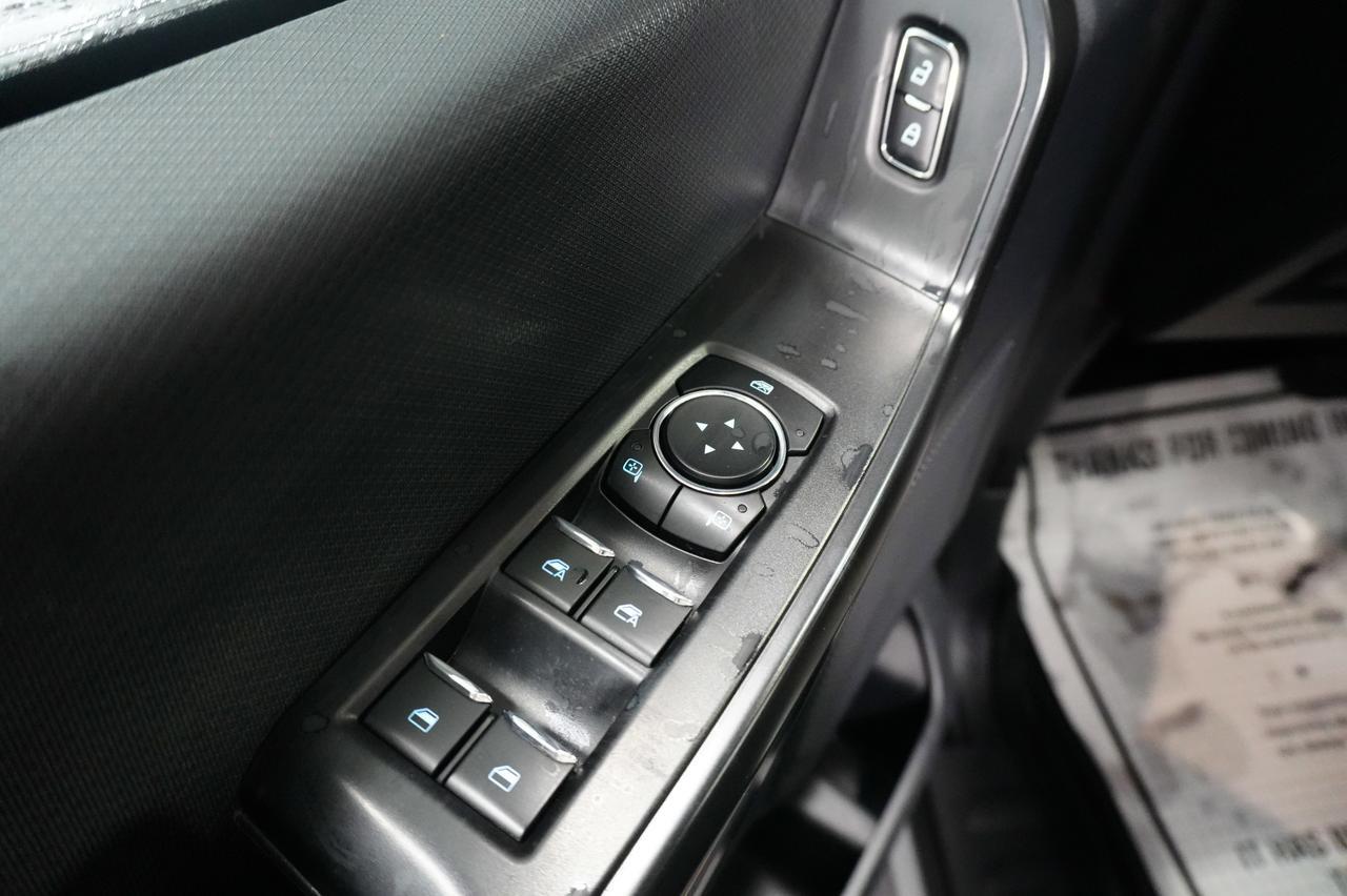 2022 Ford F-150 STX 4WD SUPERCREW 5.5&apos; BOX Listowel ON