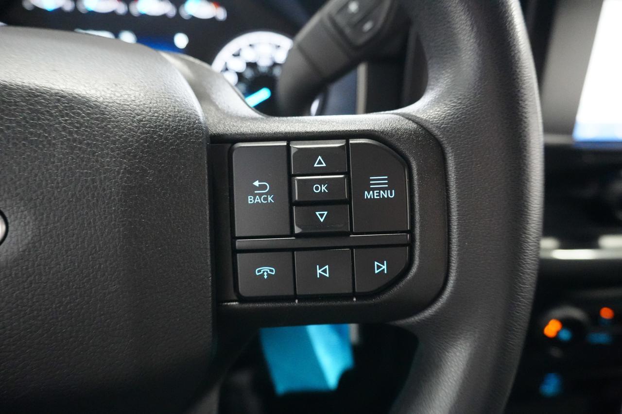 2022 Ford F-150 STX 4WD SUPERCREW 5.5&apos; BOX Listowel ON