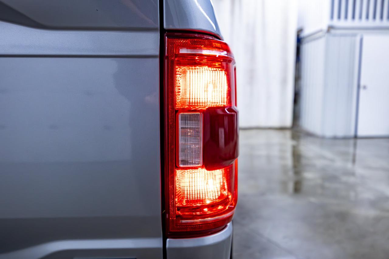 2022 Ford F-150 SUPER-CREW XLT XTR Red Deer AB