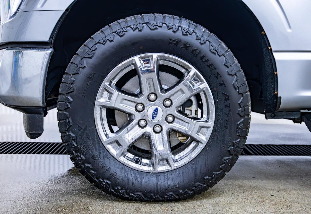 2022 Ford F-150 SUPER-CREW XLT XTR Red Deer AB