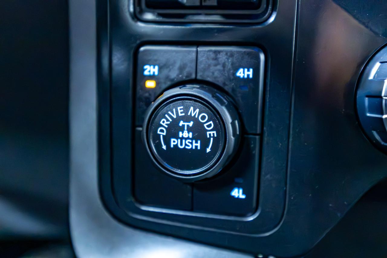 2022 Ford F-150 SUPER-CREW XLT XTR Red Deer AB