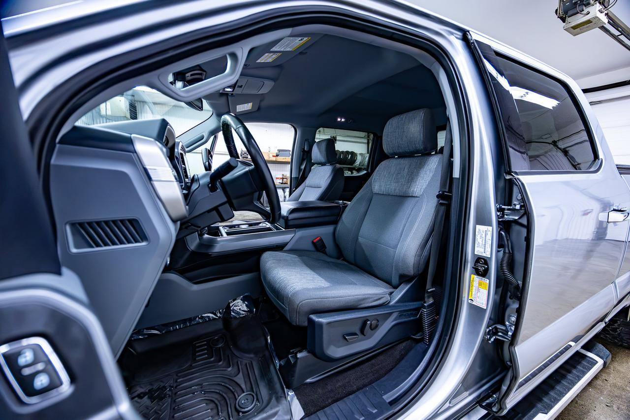 2022 Ford F-150 SUPER-CREW XLT XTR Red Deer AB