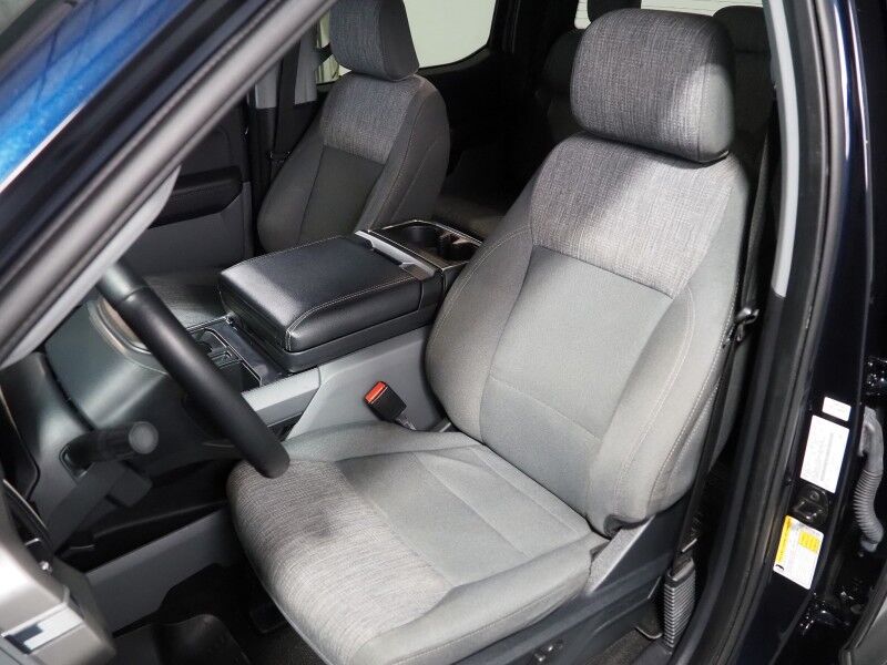 2022 Ford F-150 SuperCrew XLT *GROUP 302A, 2.7L V6 ECOBOOST, BLIND SPOT & LANE DEPARTURE ALERT, COLLISION ALERT w/BRAKING, BACKUP-CAMERA, COLOR TOUCHSCREEN, HEATED SEATS, REMOTE START, 20 INCH WHEELS, ANDROID & APPLE Round Rock TX