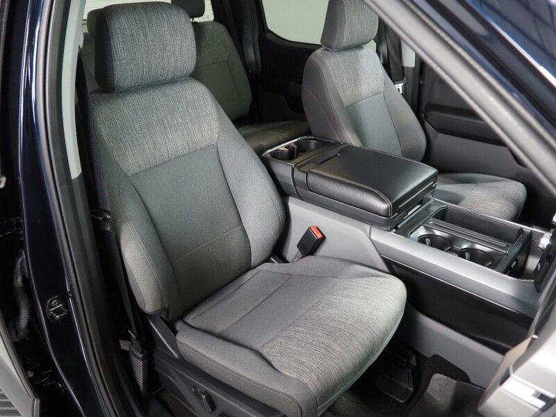 2022 Ford F-150 SuperCrew XLT *GROUP 302A, 2.7L V6 ECOBOOST, BLIND SPOT & LANE DEPARTURE ALERT, COLLISION ALERT w/BRAKING, BACKUP-CAMERA, COLOR TOUCHSCREEN, HEATED SEATS, REMOTE START, 20 INCH WHEELS, ANDROID & APPLE