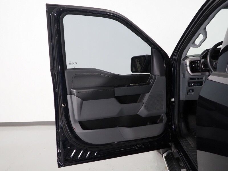 2022 Ford F-150 SuperCrew XLT *GROUP 302A, 2.7L V6 ECOBOOST, BLIND SPOT & LANE DEPARTURE ALERT, COLLISION ALERT w/BRAKING, BACKUP-CAMERA, COLOR TOUCHSCREEN, HEATED SEATS, REMOTE START, 20 INCH WHEELS, ANDROID & APPLE Round Rock TX