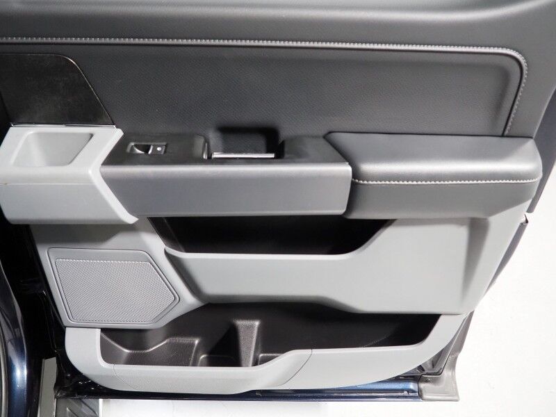 2022 Ford F-150 SuperCrew XLT *GROUP 302A, 2.7L V6 ECOBOOST, BLIND SPOT & LANE DEPARTURE ALERT, COLLISION ALERT w/BRAKING, BACKUP-CAMERA, COLOR TOUCHSCREEN, HEATED SEATS, REMOTE START, 20 INCH WHEELS, ANDROID & APPLE Round Rock TX