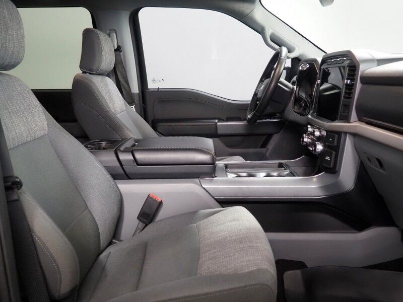 2022 Ford F-150 SuperCrew XLT *GROUP 302A, 2.7L V6 ECOBOOST, BLIND SPOT & LANE DEPARTURE ALERT, COLLISION ALERT w/BRAKING, BACKUP-CAMERA, COLOR TOUCHSCREEN, HEATED SEATS, REMOTE START, 20 INCH WHEELS, ANDROID & APPLE Round Rock TX