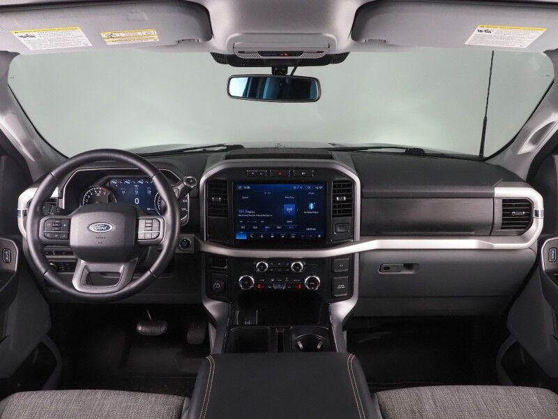 2022 Ford F-150 SuperCrew XLT *GROUP 302A, 2.7L V6 ECOBOOST, BLIND SPOT & LANE DEPARTURE ALERT, COLLISION ALERT w/BRAKING, BACKUP-CAMERA, COLOR TOUCHSCREEN, HEATED SEATS, REMOTE START, 20 INCH WHEELS, ANDROID & APPLE