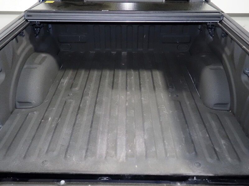 2022 Ford F-150 SuperCrew XLT *GROUP 302A, 2.7L V6 ECOBOOST, BLIND SPOT & LANE DEPARTURE ALERT, COLLISION ALERT w/BRAKING, BACKUP-CAMERA, COLOR TOUCHSCREEN, HEATED SEATS, REMOTE START, 20 INCH WHEELS, ANDROID & APPLE Round Rock TX