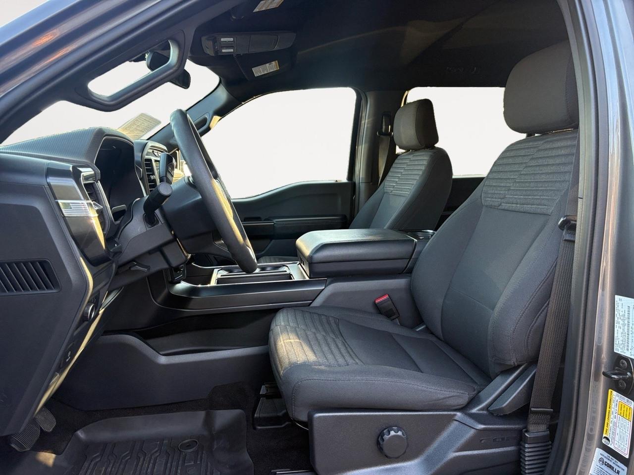2022 Ford F-150 XL, LANE KEEP ASSIST, RUNNING BOARDS, BACKUP CAMERA WITH PARKING SENSORS, APPLE CARPLAY/ANDROID AUTO, REMOTE START, LOW MILES, CLEAN CARFAX, COME SEE THIS TRUCK TODAY! Virginia Beach VA