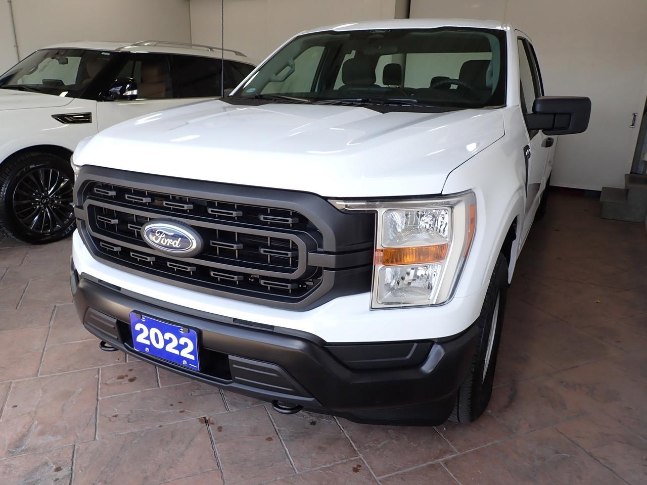 2022 Ford F-150 XL SUPER CAB 4WD 8&apos; BOX Listowel ON