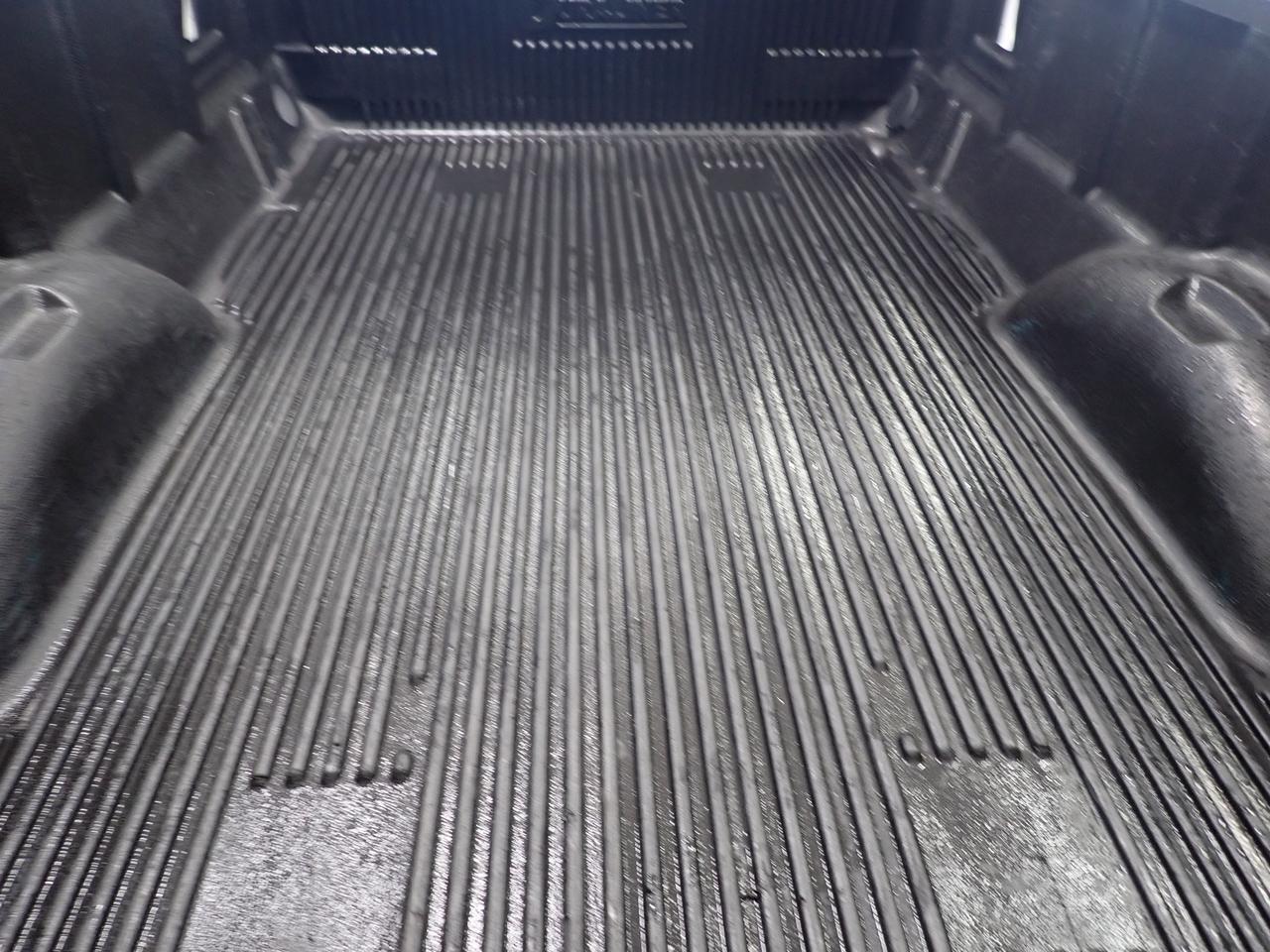 2022 Ford F-150 XL SUPER CAB 4WD 8&apos; BOX Listowel ON