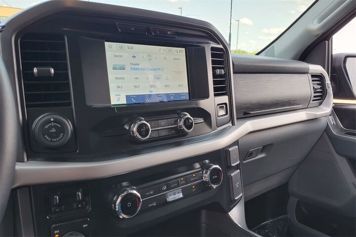 2022 Ford F-150 XLT  TX