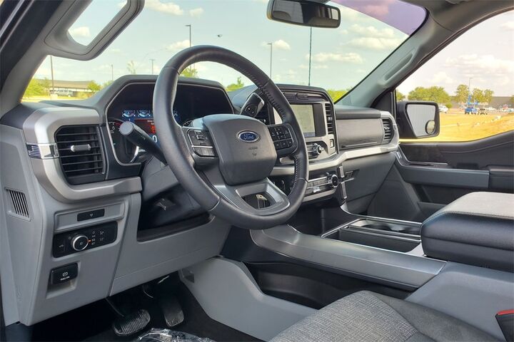 2022 Ford F-150 XLT  TX