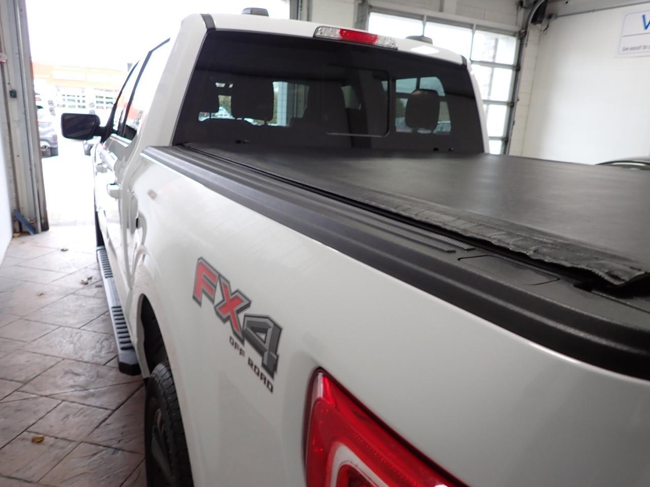 2022 Ford F-150 XLT 4WD SUPERCREW 5.5 BOX Listowel ON
