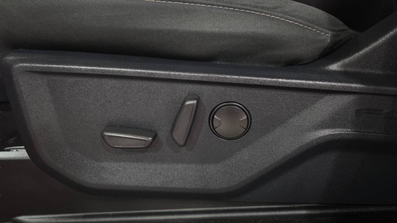 2022 Ford F-150 XLT 4x4 4dr SuperCrew 5.5 ft. SB Lake Orion MI