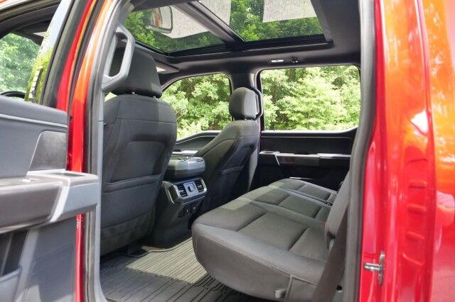 2022 Ford F-150 XLT 4x4 / Pano Sunroof / Tow Tech PKG! High Point NC