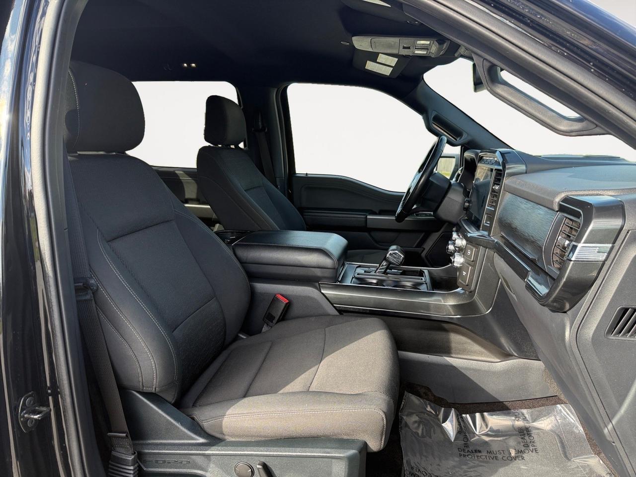 2022 Ford F-150 XLT, BACKUP CAMERA, TOW PACKAGE, TOW HOOKS, HOTSPOT, HEATED SEATS, APPLE CARPLAY/ANDROID AUTO, POWER SLIDING REAR WINDOW, TAILGATE STEP, POWER MIRRORS, CLEAN CARFAX, ONLY 1 OWNER! Norfolk VA