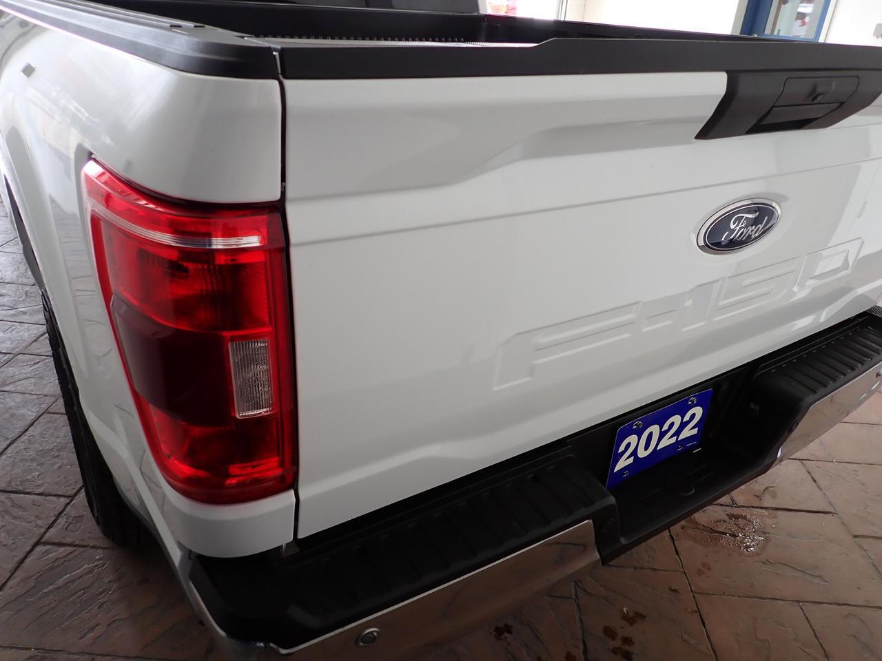 2022 Ford F-150 XLT CREW CAB 4WD 5.5 BOX NAVI Listowel ON