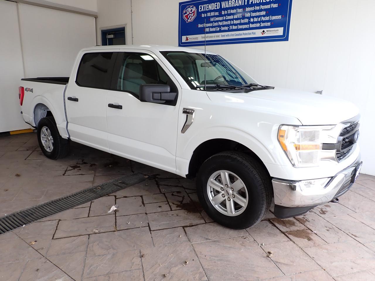 2022 Ford F-150 XLT CREW CAB 4WD 5.5 BOX NAVI