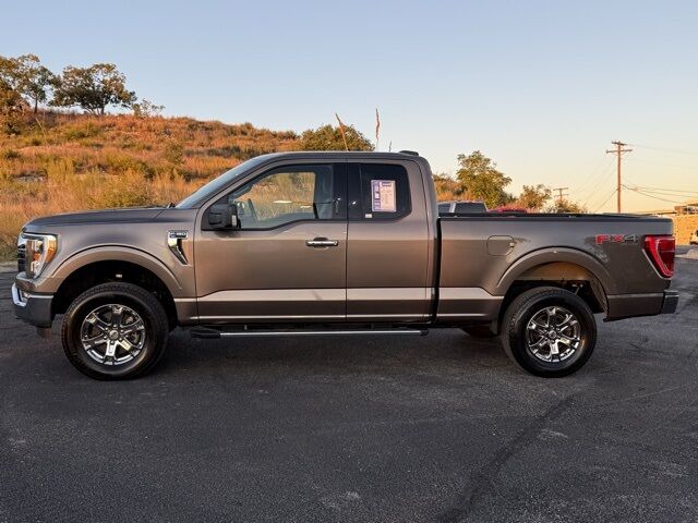 2022 Ford F-150 XLT FX4
