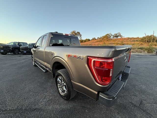 2022 Ford F-150 XLT FX4  TX