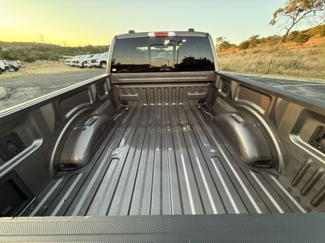 2022 Ford F-150 XLT FX4  TX