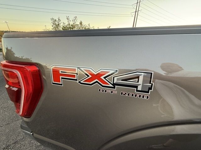 2022 Ford F-150 XLT FX4  TX