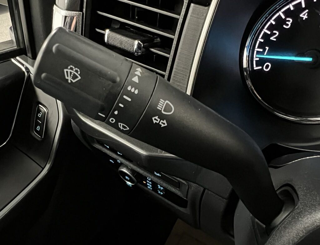 2022 Ford F-150 XLT photo 30