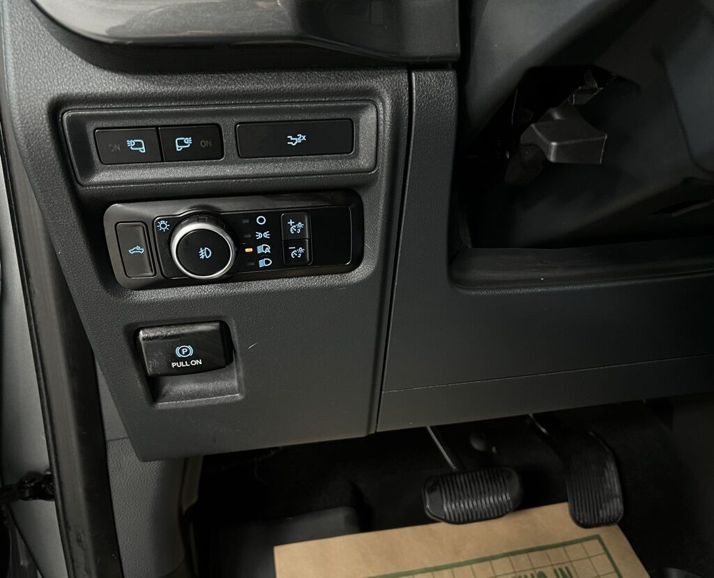 2022 Ford F-150 XLT photo 31