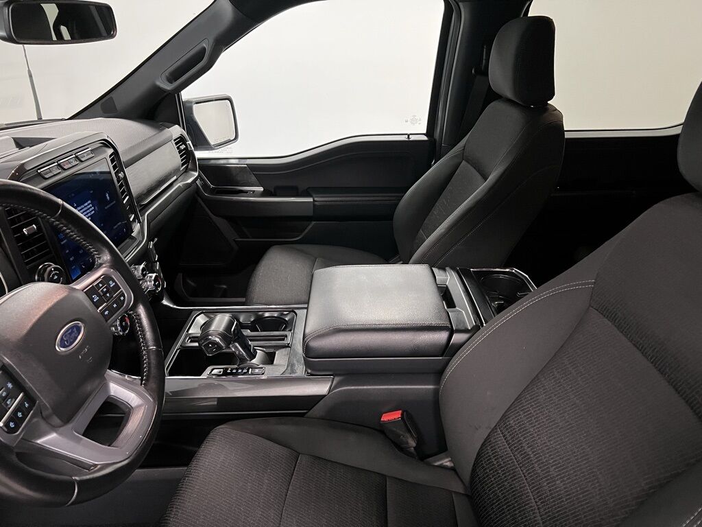 2022 Ford F-150 XLT photo 19