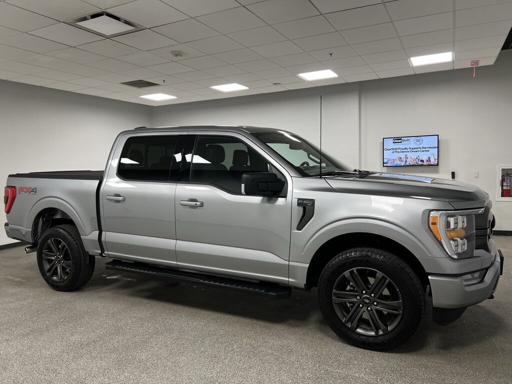 2022 Ford F-150 XLT photo 13