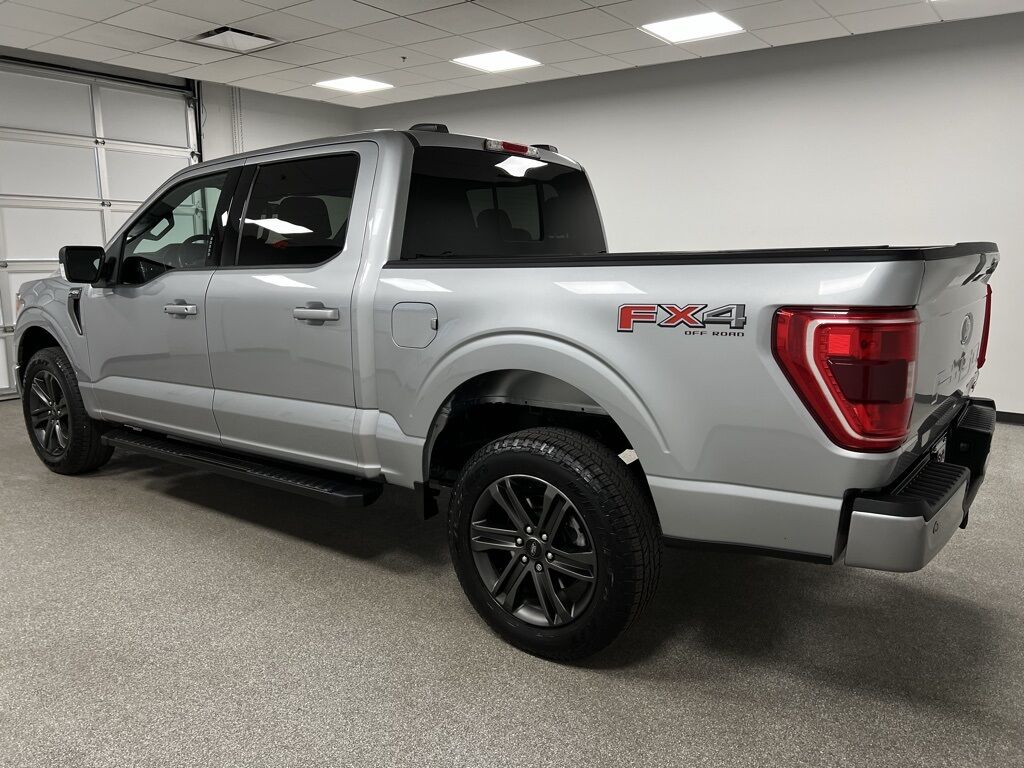 2022 Ford F-150 XLT photo 8