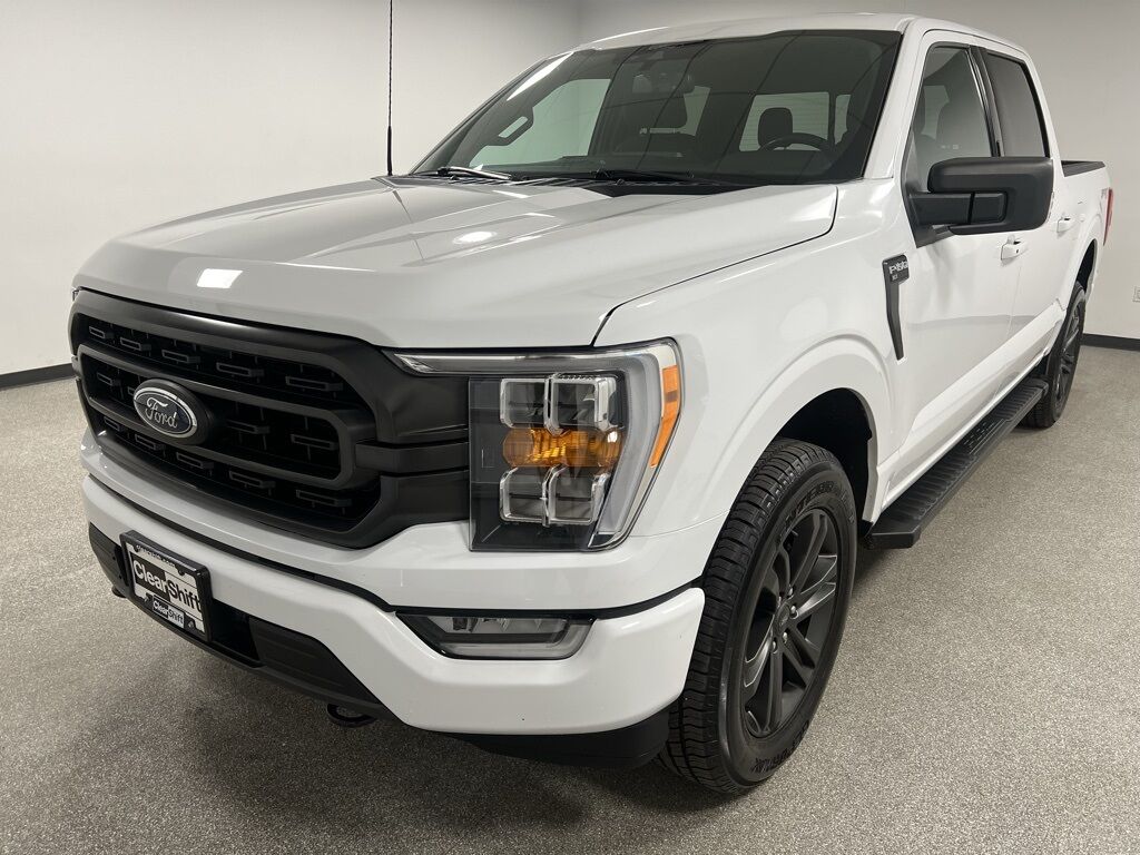 2022 Ford F-150 XLT photo 4
