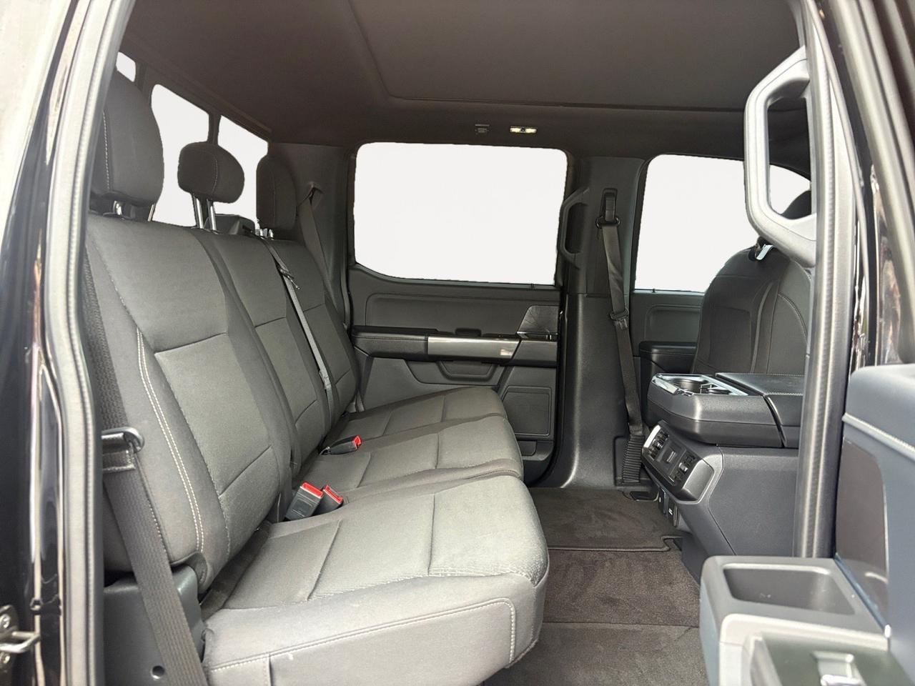 2022 Ford F-150 XLT, LANE KEEP ASSIST, POWER TAILGATE, BLIND SPOT ALERT, FORWARD COLLISION ALERT, TOW PACKAGE, TWIN PANEL MOONROOF, HEATED SEATS, REMOTE START, CLEAN CARFAX, THIS TRUCK IS LIKE BRAND NEW! Virginia Beach VA
