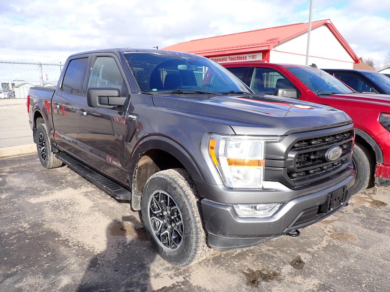 2022 Ford F-150 XLT SPORT CREW 4WD