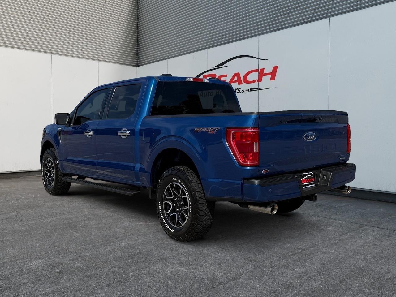 2022 Ford F-150 XLT SPORT CREW CAB SUPERCREW 4X4, POWER MIRRORS, PICKUP TIE DOWN HOOKS, POWER TAILGATE LOCK, HITCH ASSIST, LANE KEEP ASSIST, BACKUP CAMERA, BLUETOOTH, AUTO START/STOP, SPORT APPERANACE PACKAGE, NO ACCIDENTS AND 1 OWNER! Norfolk VA