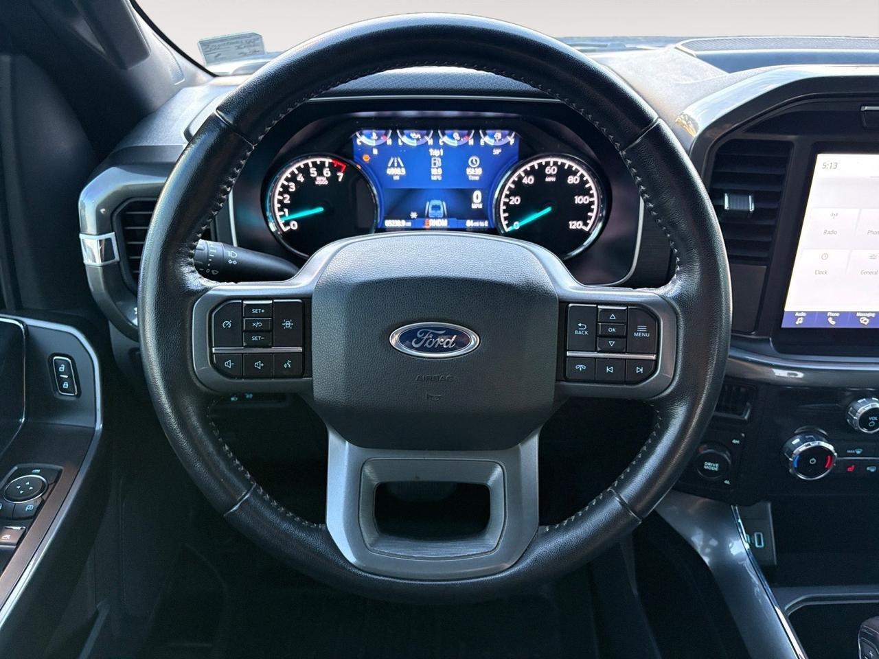 2022 Ford F-150 XLT, SPORT CREW CAB SUPERCREW 4X4, POWER MIRRORS, PICKUP TIE DOWN HOOKS, POWER TAILGATE LOCK, HITCH ASSIST, LANE KEEP ASSIST, BACKUP CAMERA, BLUETOOTH, AUTO START/STOP, SPORT APPERANACE PACKAGE, NO ACCIDENTS AND 1 OWNER!