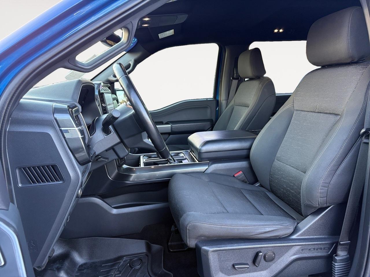 2022 Ford F-150 XLT, SPORT CREW CAB SUPERCREW 4X4, POWER MIRRORS, PICKUP TIE DOWN HOOKS, POWER TAILGATE LOCK, HITCH ASSIST, LANE KEEP ASSIST, BACKUP CAMERA, BLUETOOTH, AUTO START/STOP, SPORT APPERANACE PACKAGE, NO ACCIDENTS AND 1 OWNER! Virginia Beach VA