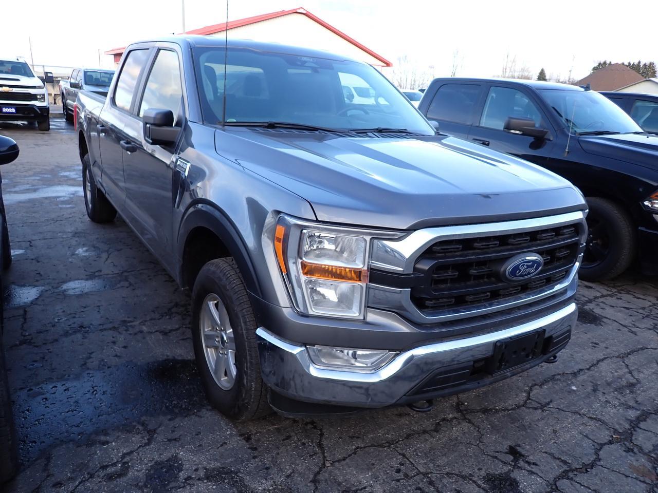 2022 Ford F-150 XLT SUPERCREW 5.5-FT BOX 4WD