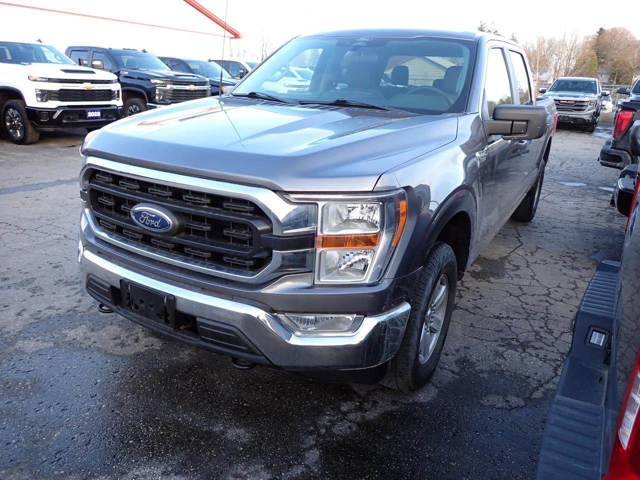 2022 Ford F-150 XLT SUPERCREW 5.5-FT BOX 4WD Listowel ON