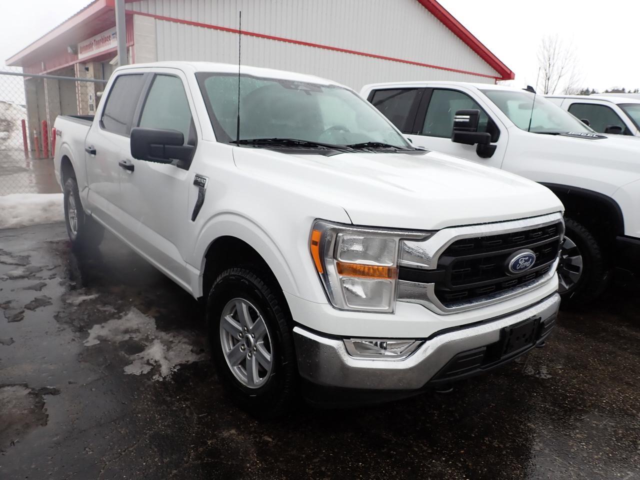 2022 Ford F-150 XLT SUPERCREW 5.5-FT BOX 4WD