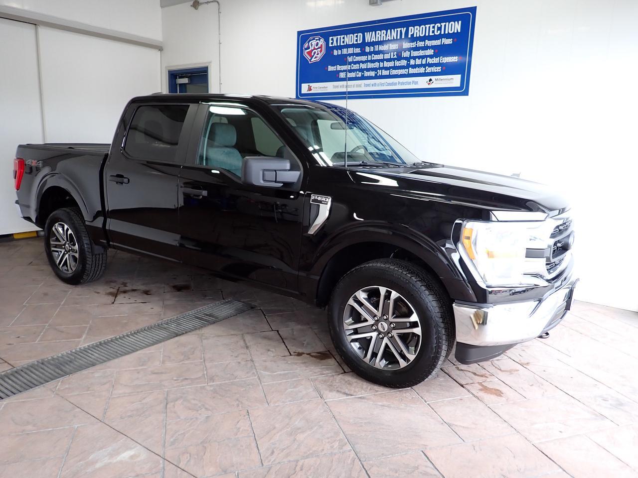 2022 Ford F-150 XLT SUPERCREW 5.5-FT BOX 4WD