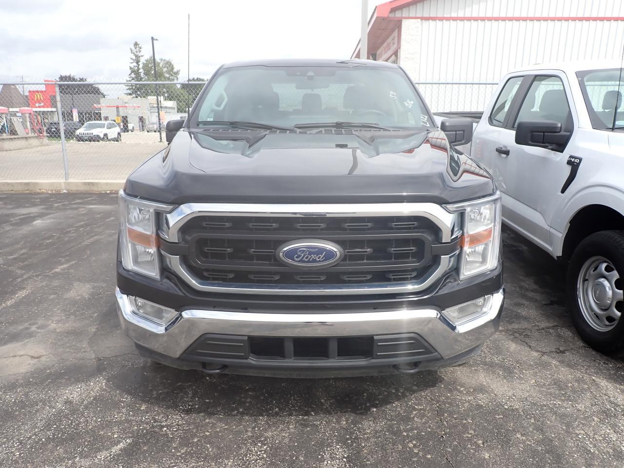 2022 Ford F-150 XLT SUPERCREW 5.5-FT BOX Listowel ON