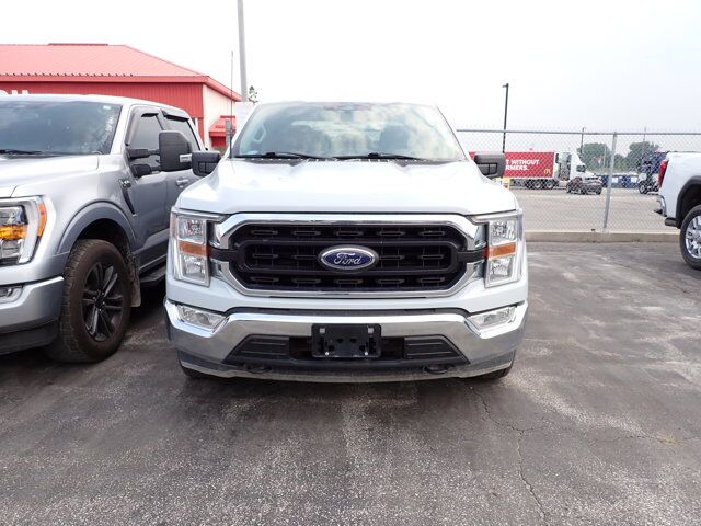 2022 Ford F-150 XLT SUPERCREW 5.5-FT BOX Listowel ON