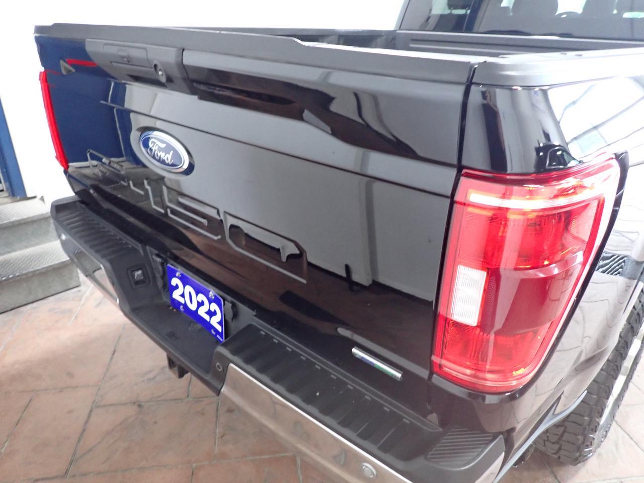 2022 Ford F-150 XLT SUPERCREW 5.5-FT BOX NAVI 4WD Listowel ON