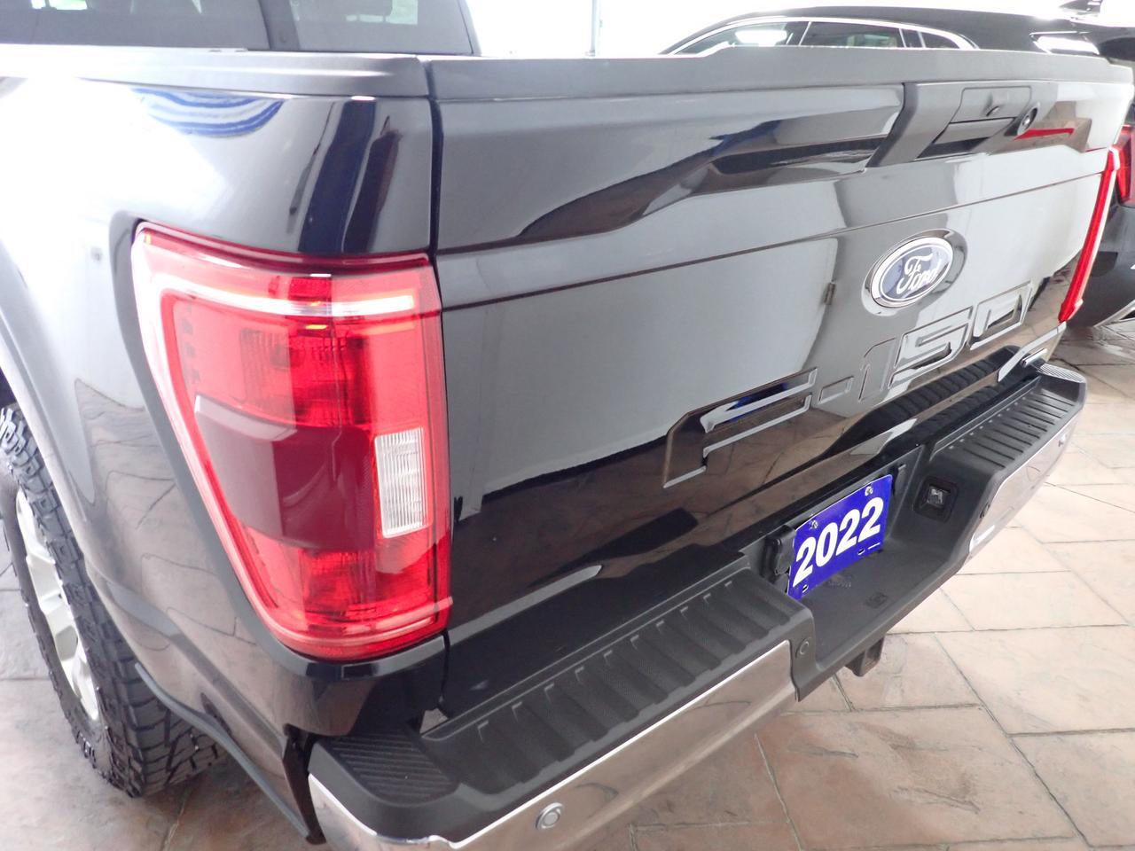 2022 Ford F-150 XLT SUPERCREW 5.5-FT BOX NAVI 4WD Listowel ON