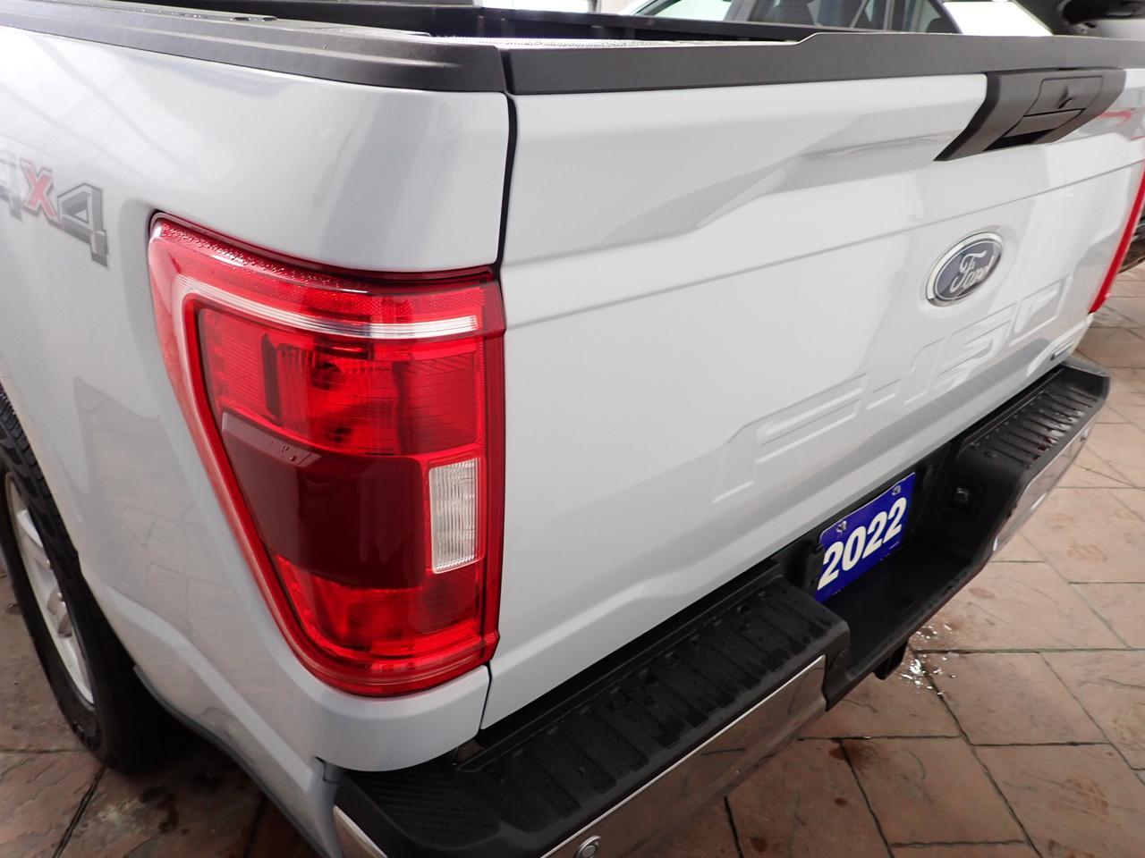 2022 Ford F-150 XLT SUPERCREW 6.5FT BOX NAVI 4WD Listowel ON