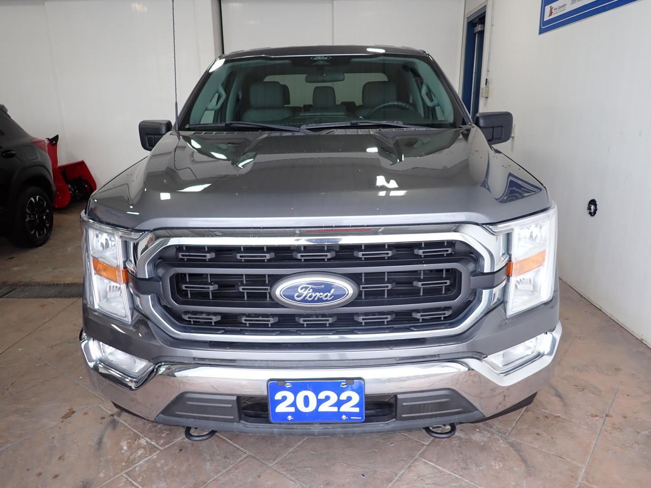 2022 Ford F-150 XLT SUPERCREW NAVI 5.5-FT BOX 4WD Listowel ON