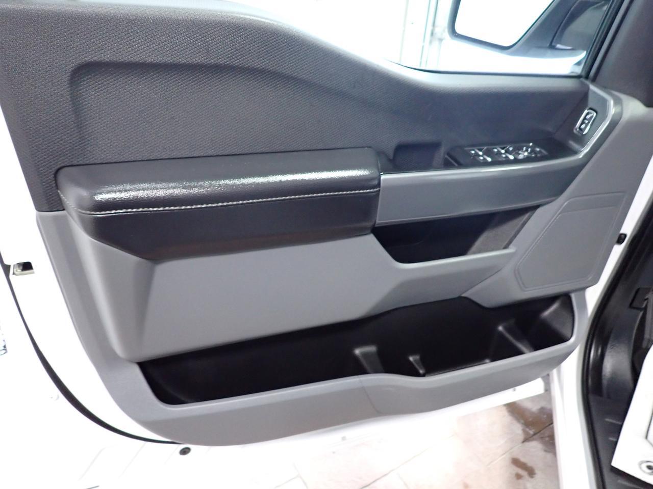 2022 Ford F-150 XLT SUPERCREW NAVI 5.5-FT BOX 4WD Listowel ON